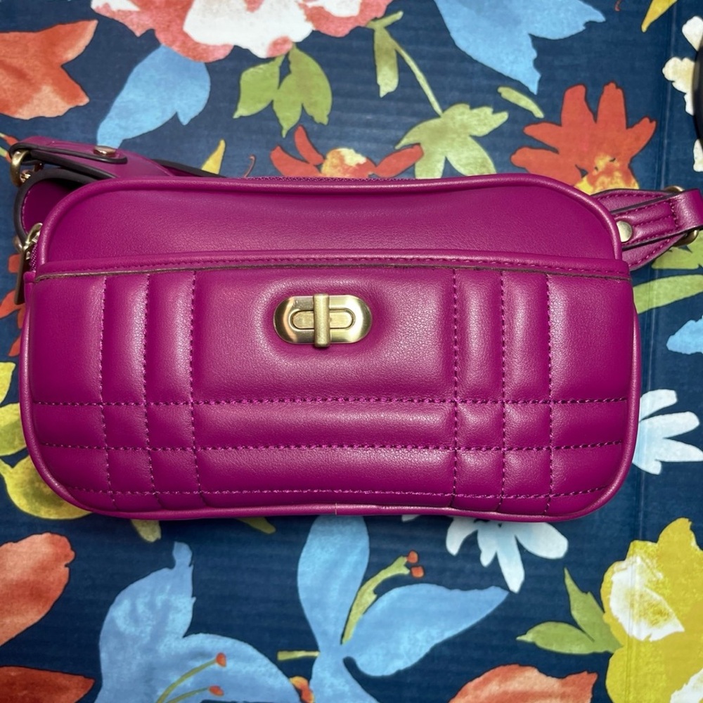 NWOT Vibrant Pink Quilted Handbag